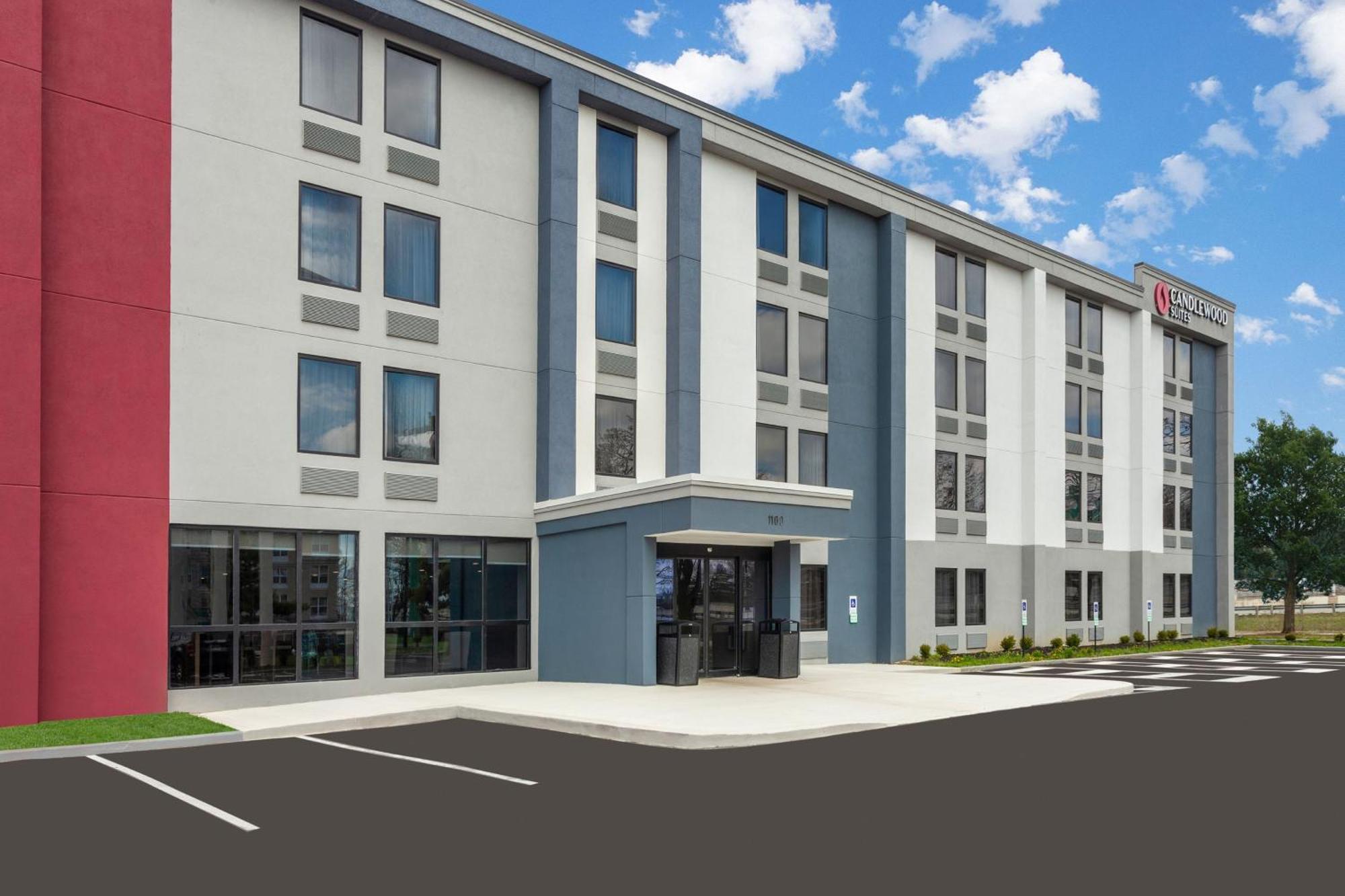 Candlewood Suites Columbus North, An Ihg Hotel Экстерьер фото